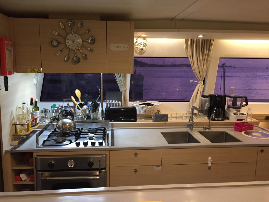 Kitchen 1 - 2