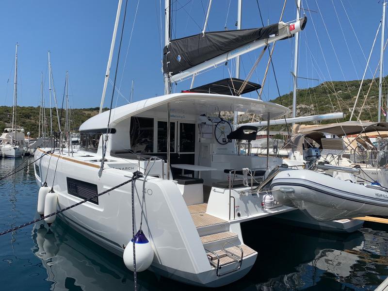 Photo #1 - Lagoon 40 (MONARCH 2020 (air condition, generator)) in Marina Kremik - 19550