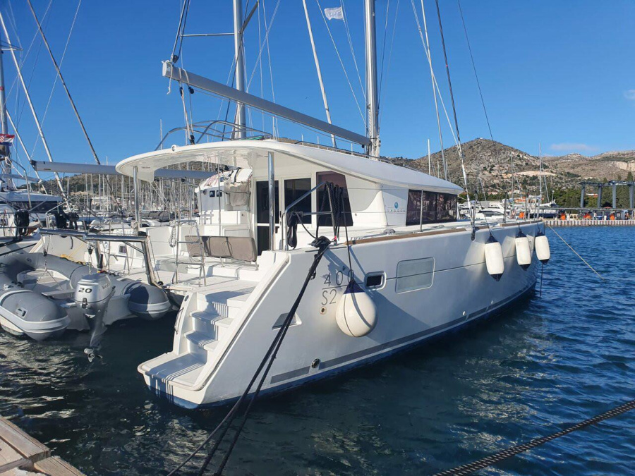 Photo #1 - Lagoon 400 S2 (Giselle) en Marina Baotić - 22946