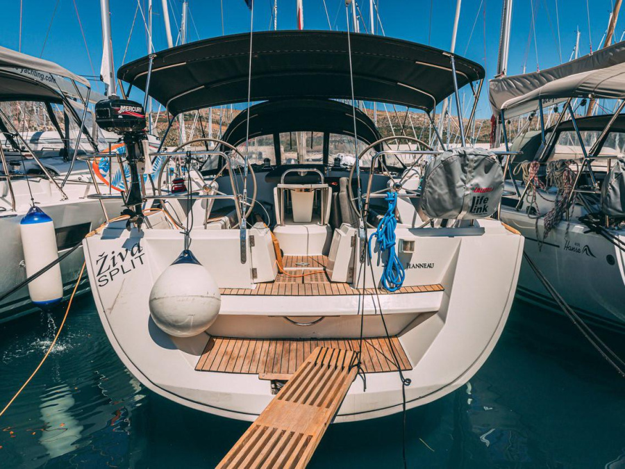 Photo #1 - Sun Odyssey 49 (Ziva) in Marina Baotić - 22948