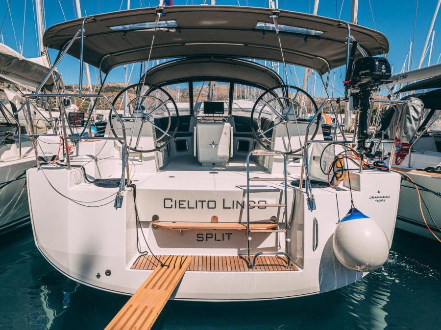 Photo #1 - Jeanneau 54 (Cielito Lindo) in Marina Baotić - 22952