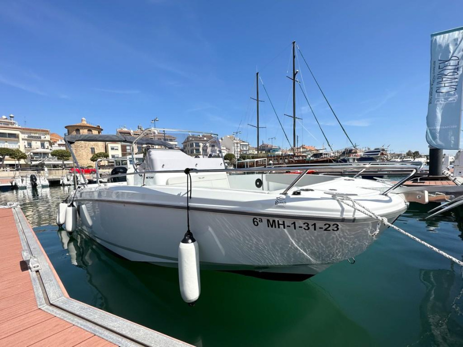 Photo #1 - Beneteau Flyer 8 SPACEdeck (PEPOT) en Marina - 22988