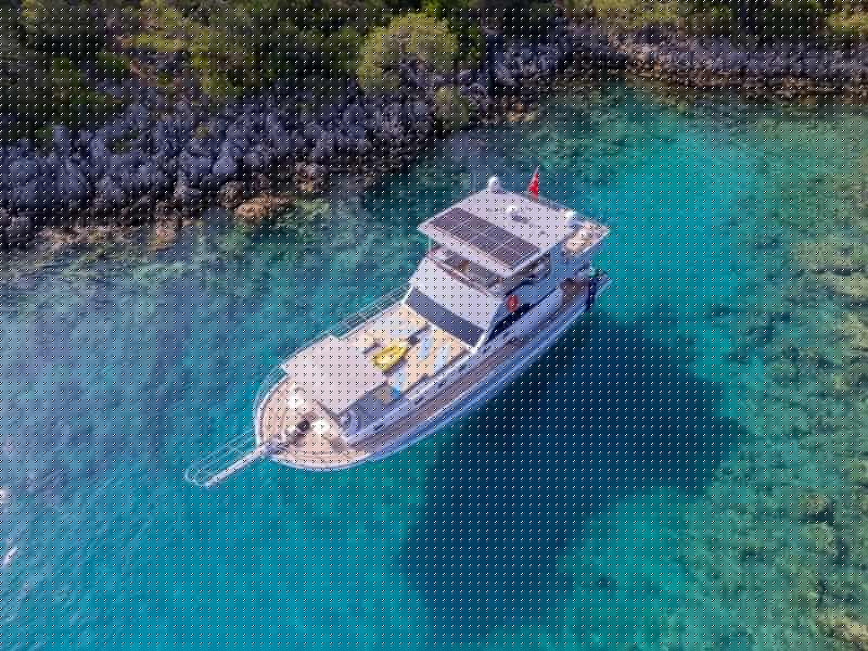 Photo #1 - Royal RTT (Royal RTT) en Yat Limani - 23048
