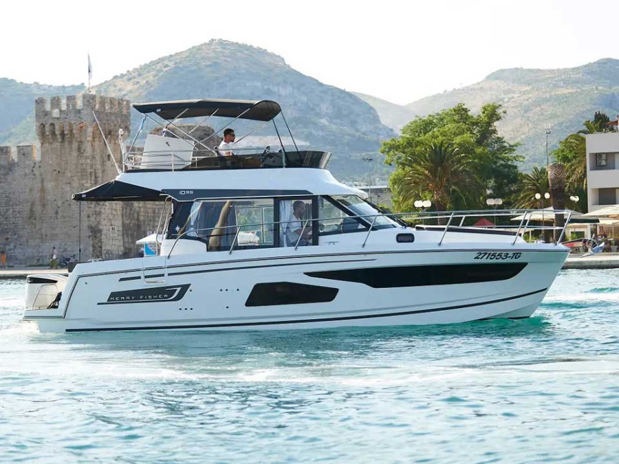 Photo #1 - Merry Fisher 1095 FLY (Merry Fisher 1095 Fly) en ACI Marina - 23116