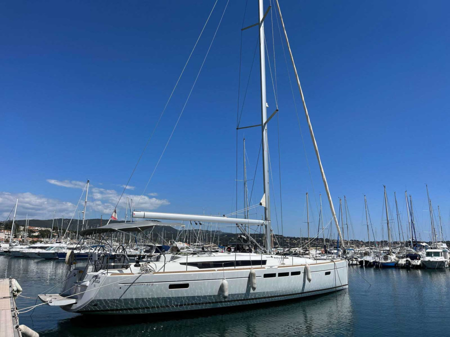 Photo #1 - Sun Odyssey 519 (Skopelos) in Main Port - 23329