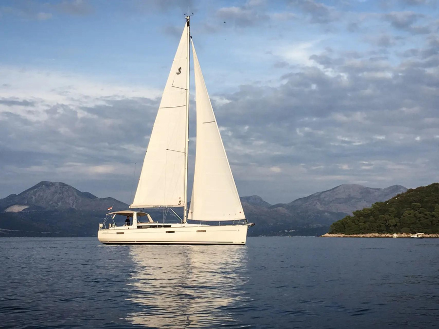 Photo #1 - Oceanis 45 (4 cabins) (Soul) in Porto Montenegro - 23332
