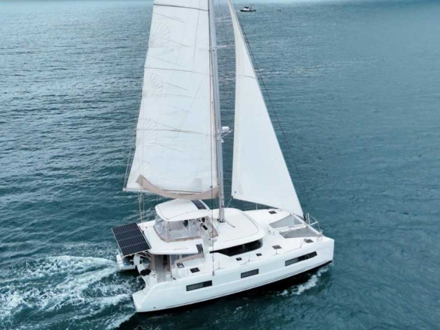 Photo #1 - Lagoon 46 (Elysia) in Alimos Marina - 23387