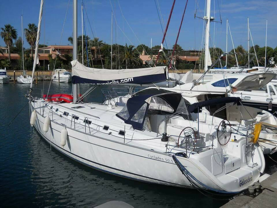 Photo #1 - Cyclades 50.5 (Galeodea) in Marina - 5385