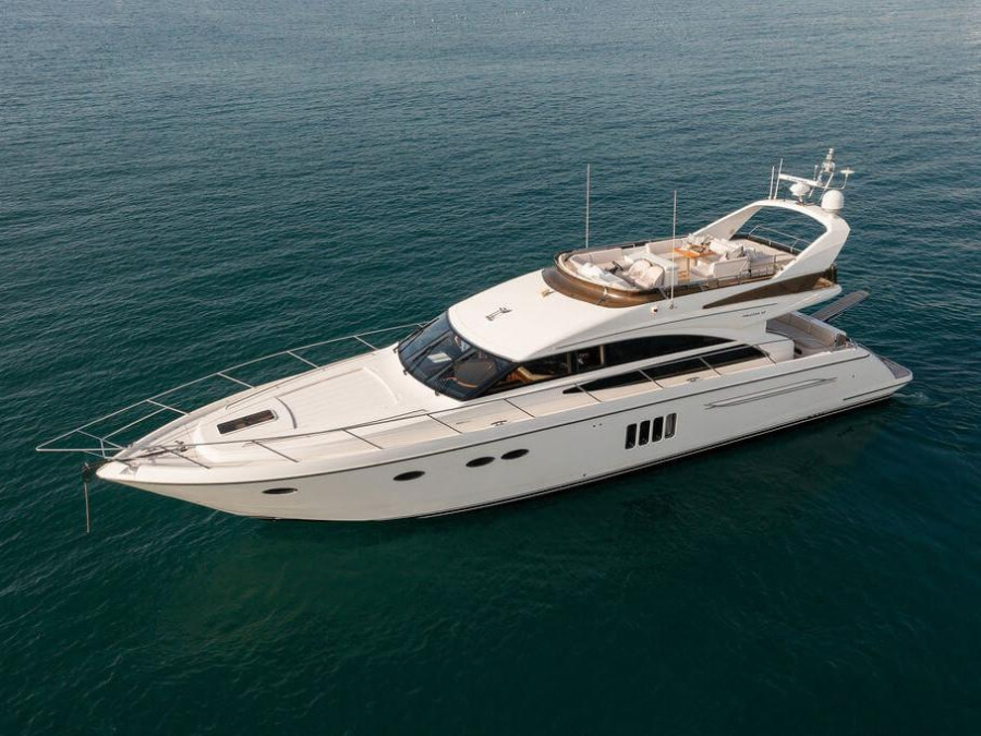 Photo #1 - Princess 62 Fly (DIAL II) in Kalo Livadi - 61672