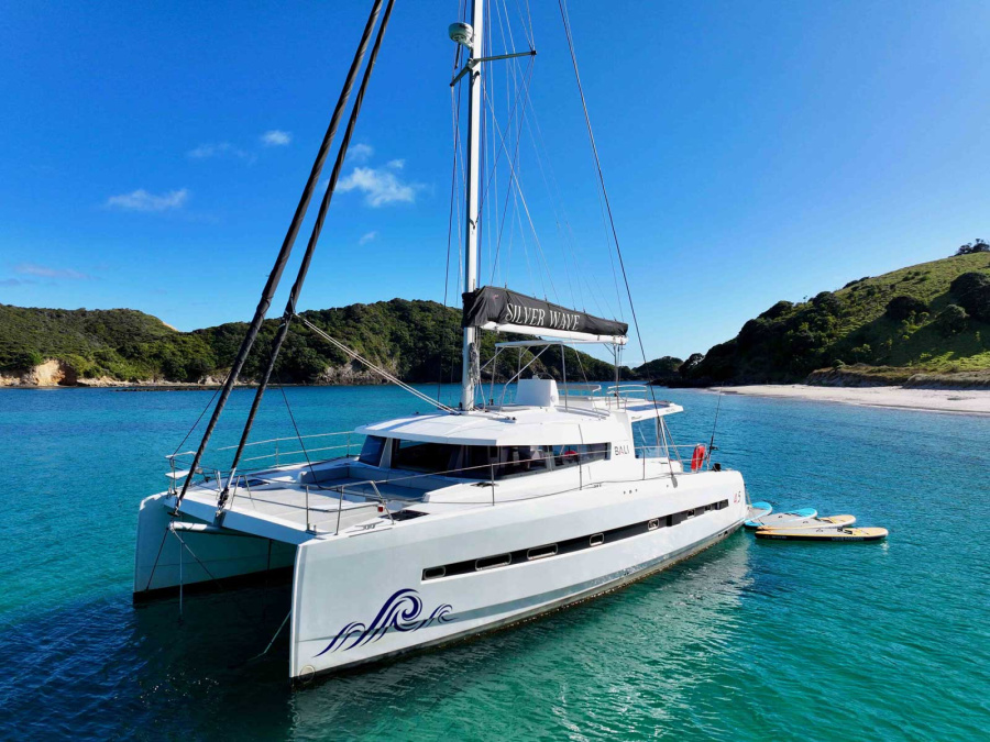 Photo #1 - Bali 4.5 (Serenity) in / Bay of Islands - 23529