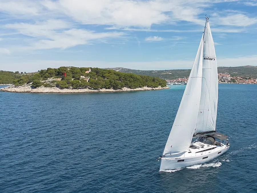 Photo #1 - Elan Impression 45 (SUPREME) en Marina - 23660