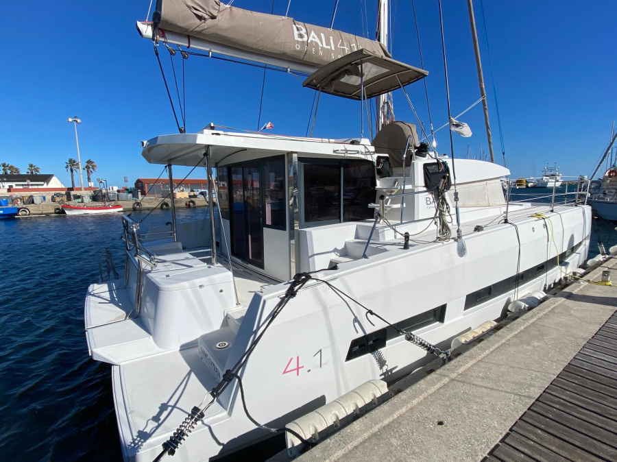 Photo #1 - Bali 4.1 (Kos 41.15) in Port of Lefkas - 23693