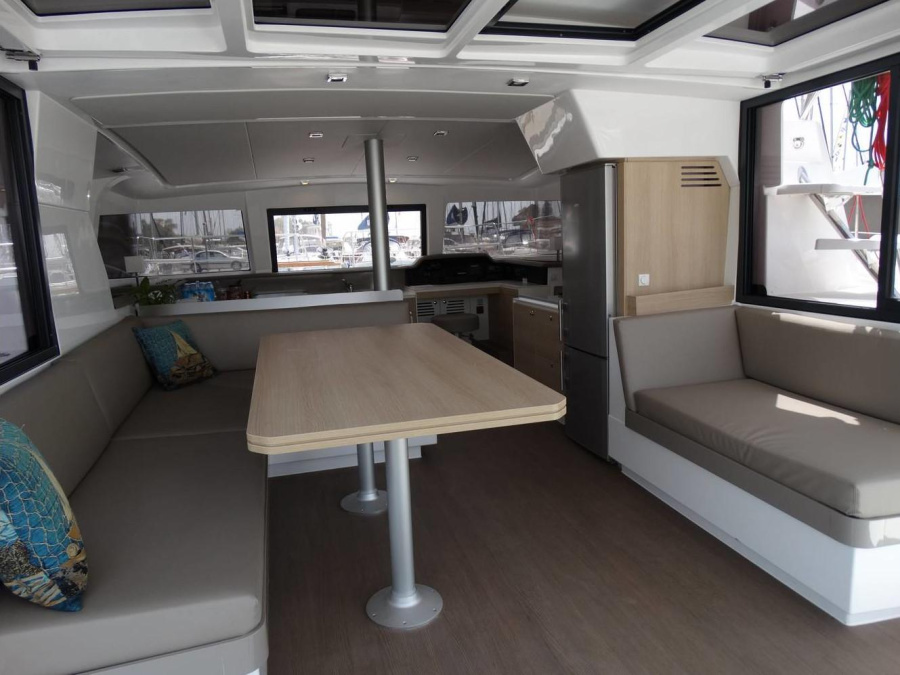 Interior image - 2