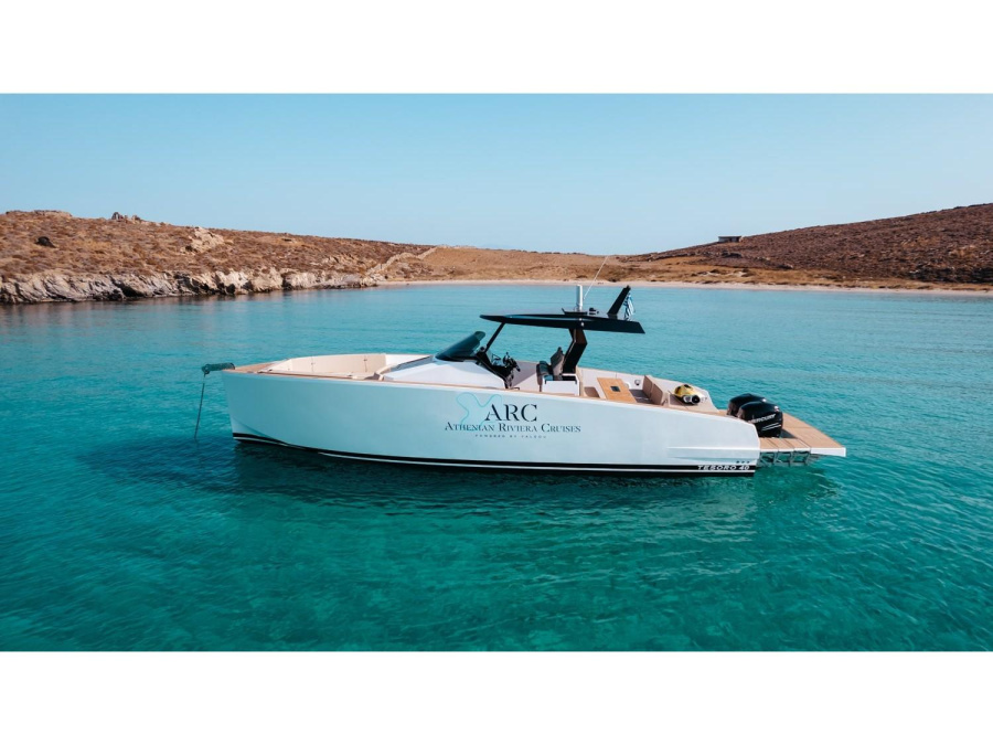 Photo #1 - Tesoro T40 (Riviera) in 3rd Marina - 17091