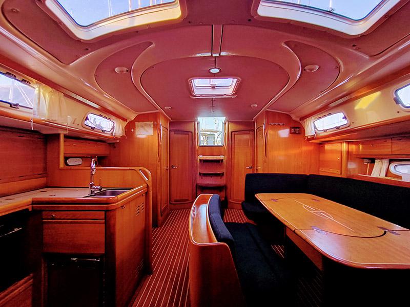 Interior image - 1