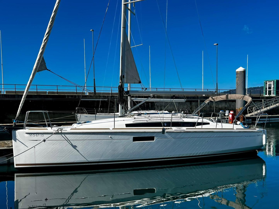 Photo #1 - Sun Odyssey 349 (Waira) in Real Club Nautico de - 63678