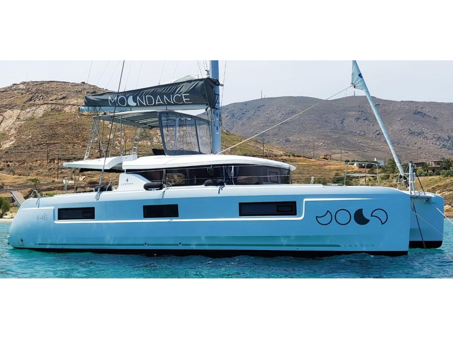 Photo #1 - Lagoon 46 (MOONDANCE (A/C , generator,watermaker) Skippered Only) in Alimos Marina - 18216