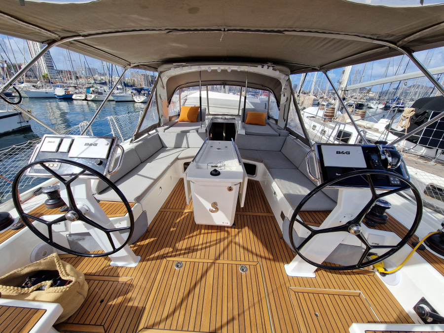 Photo #1 - Oceanis 51.1 (Skalpel 2) en Marina di - 23385
