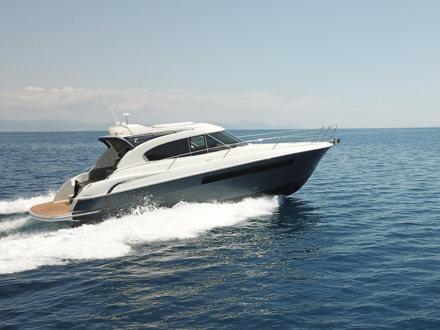 Photo #1 - Bavaria Sport (Feeling Nauti) in Marina Benitses - 62055