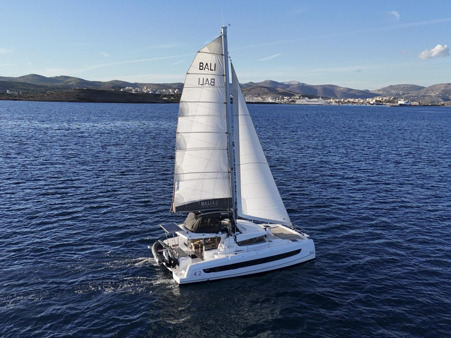 Photo #1 - Bali 4.2 (Jeux D'Hiver) in Olympic Marina - 23278