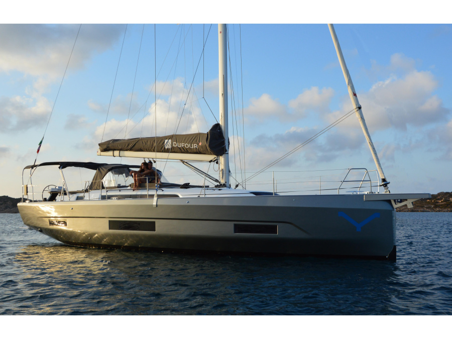 Photo #1 - Dufour 470 Owner's version (Euphoria) en Punta Nuraghe - 23843