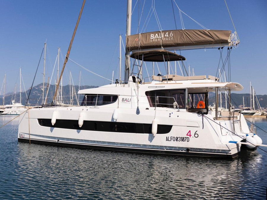 Photo #1 - Bali 4.6 (Divi) in Marina d'Arechi - 22802