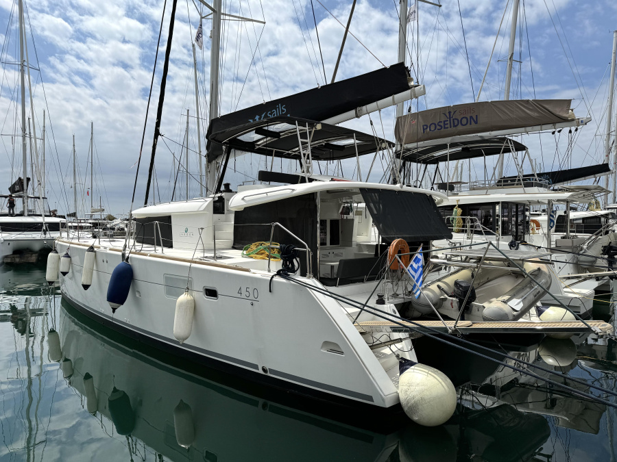 Photo #1 - Lagoon 450F (Dioni) en Alimos Marina - 3984