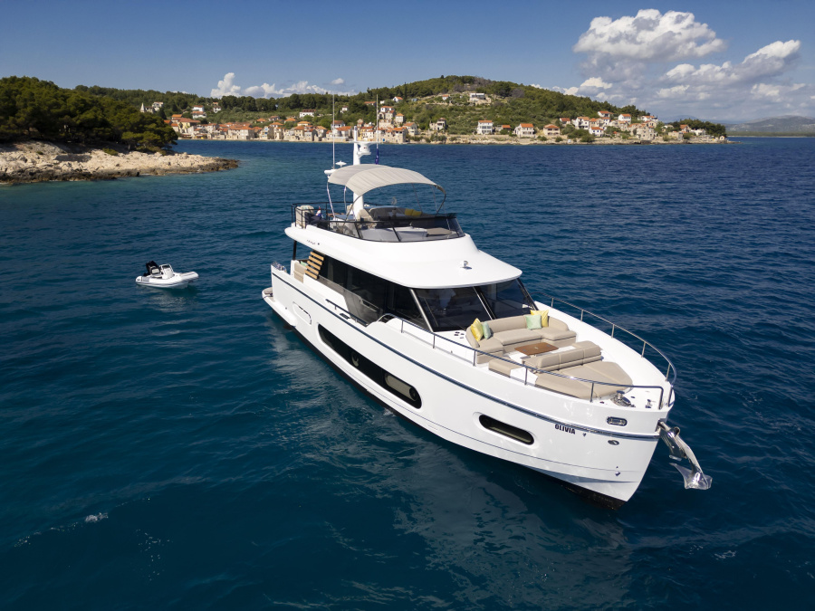 Photo #1 - Azimut Magellano 60 (Olivia) en D-Marin Marina Mandalina - 23537