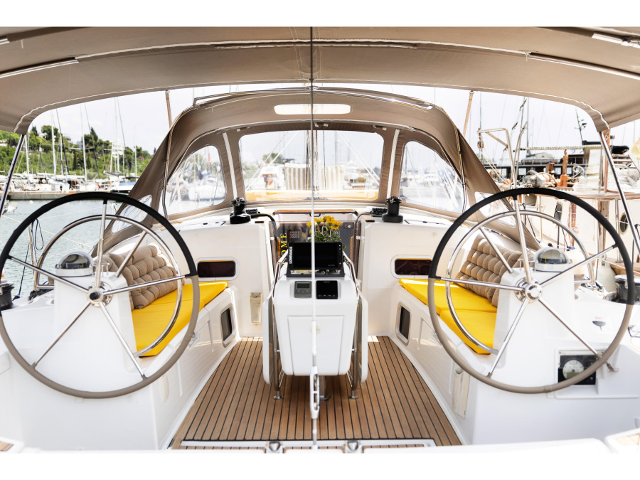 Photo #1 - Sun Odyssey 469 (Lemon) in Main Port - 61695