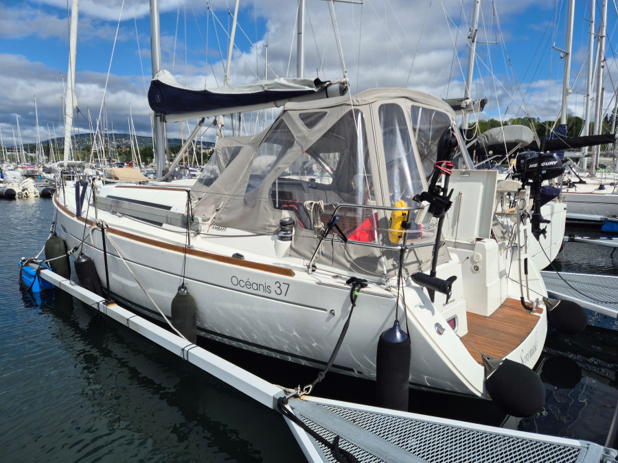 Photo #1 - Beneteau Oceanis 37 (Serenade) en Hjellestad Marina - 61777