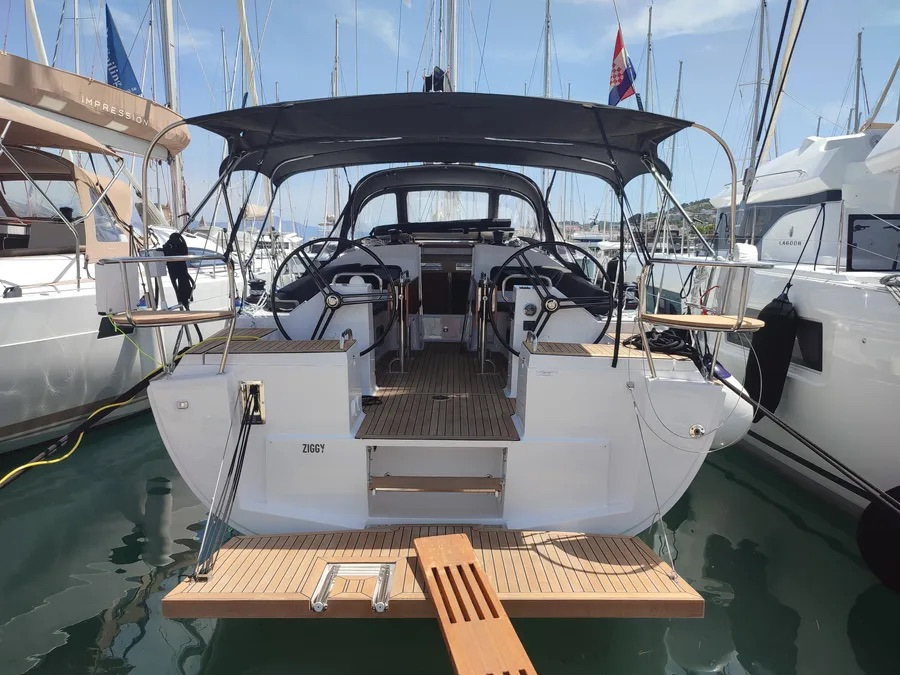 Photo #1 - Elan Impression 45.1 (Ziggy) in SCT Marina - 62169