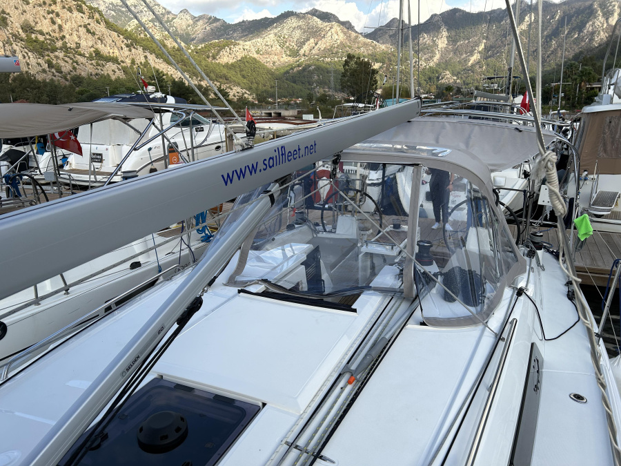 Sail Altair 1 - 2