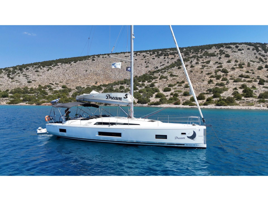 Photo #1 - Oceanis 46.1 - 11 berths (DREAM) in Alimos Marina - 16555