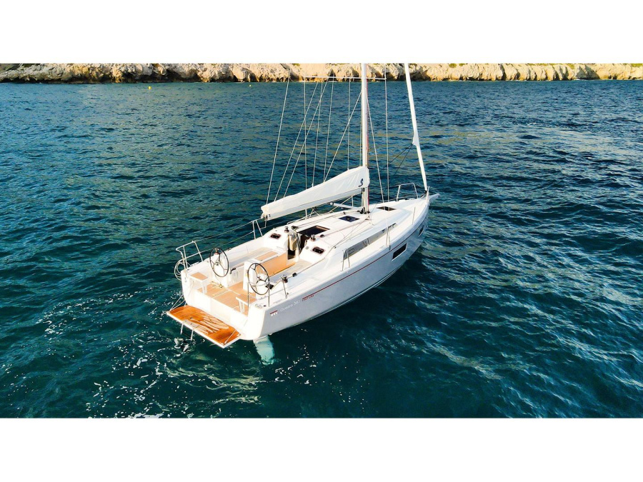 Photo #1 - Oceanis 34.1 (Stella) en Yacht Club Mai - 23956