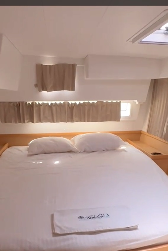 ALBERTINA  2025 refit - A/C  , Generator , Solar , Electric winch, remote control gangway - 1