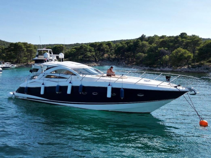Photo #1 - Sunseeker Portofino 53 (Polly) in Marina Frapa - 22882