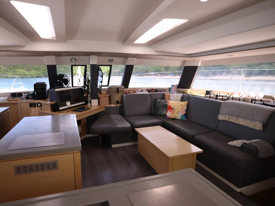 Interior image - 2