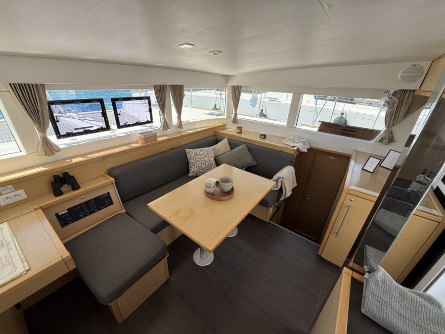 Interior image - 1