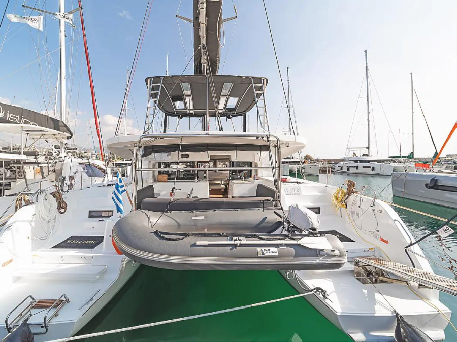 Photo #1 - Lagoon 46 (VA46) en Alimos Marina - 63190