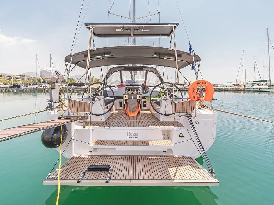 Photo #1 - Oceanis 40.1 (RO22) en Alimos Marina - 63207