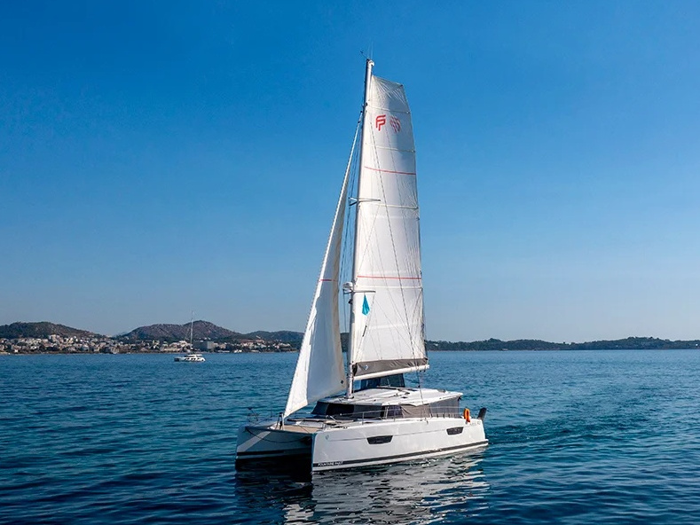 Photo #1 - Astréa 42 (Nou Nou 1) en Olympic Marina - 63253