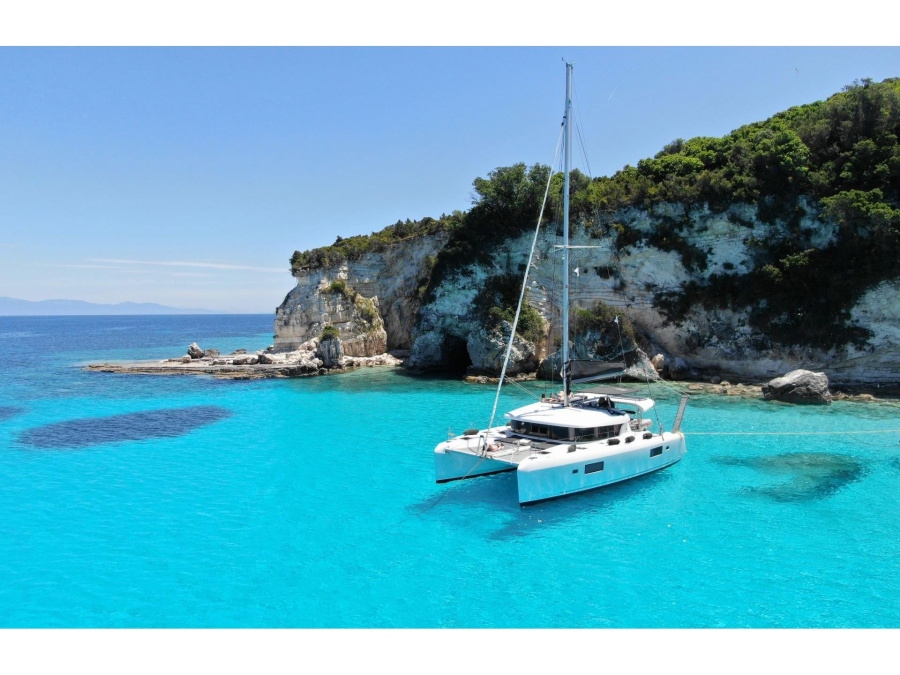 Photo #1 - Lagoon 42 (FANTASEA) in D-Marin Marina Lefkas - 24254