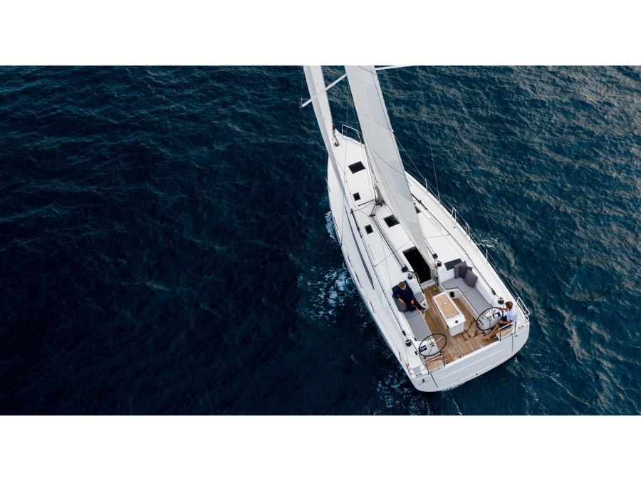 Photo #1 - Oceanis 40.1 (Gia) in Yacht Club Mai - 24261