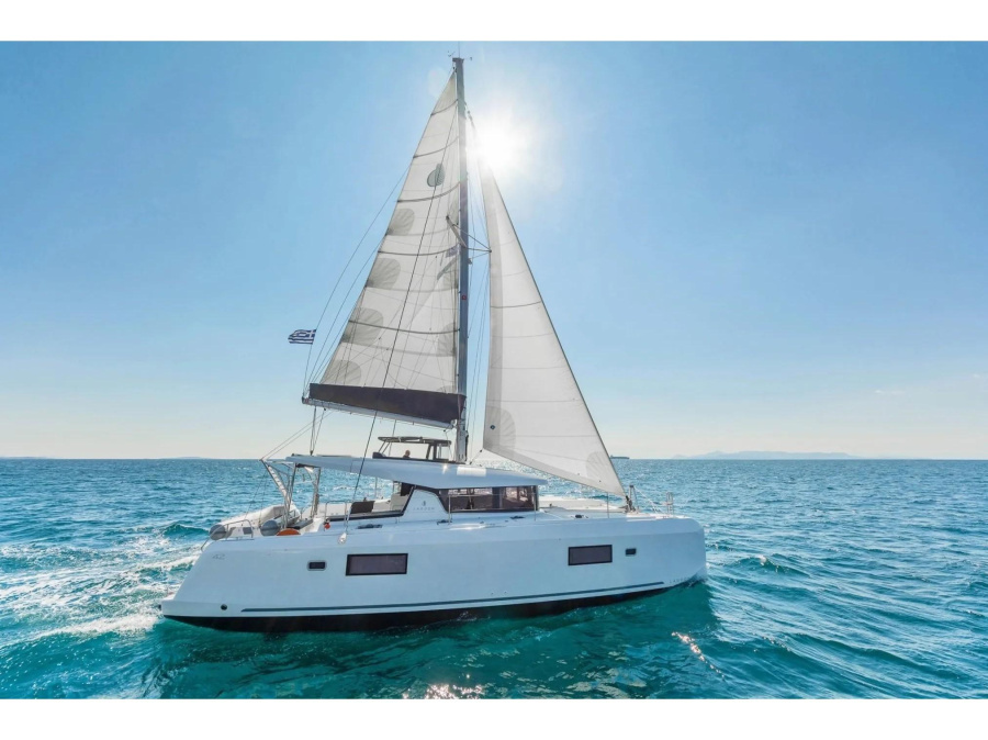 Photo #1 - Lagoon 42 (Blue Ripple I) en D-Marin Marina Lefkas - 24287