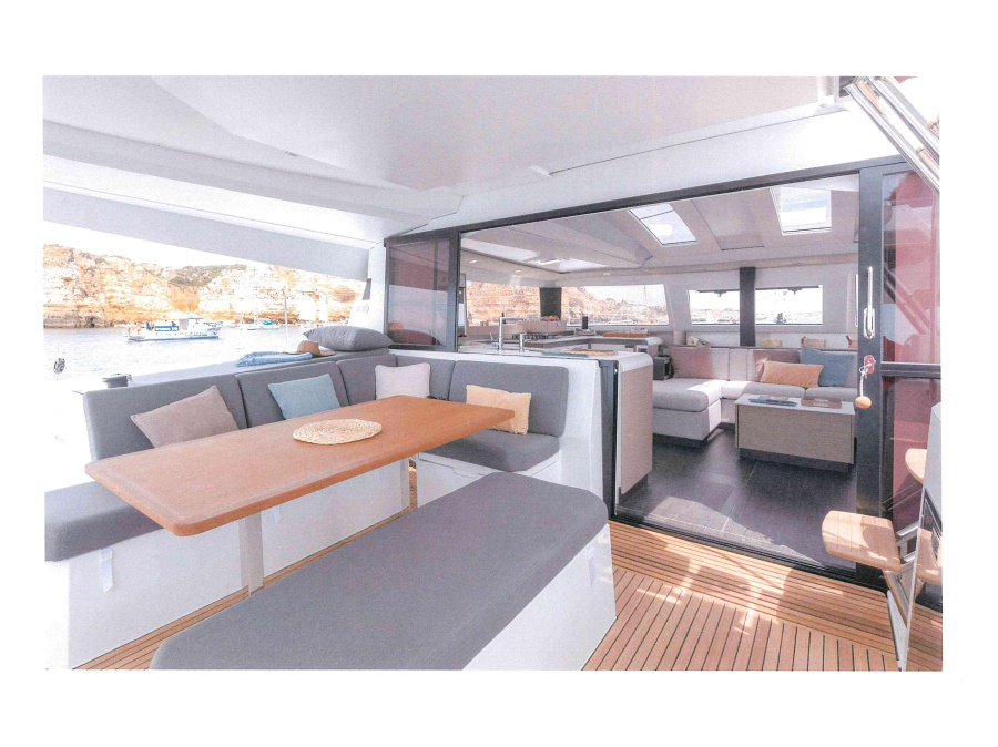 Interior image - 2