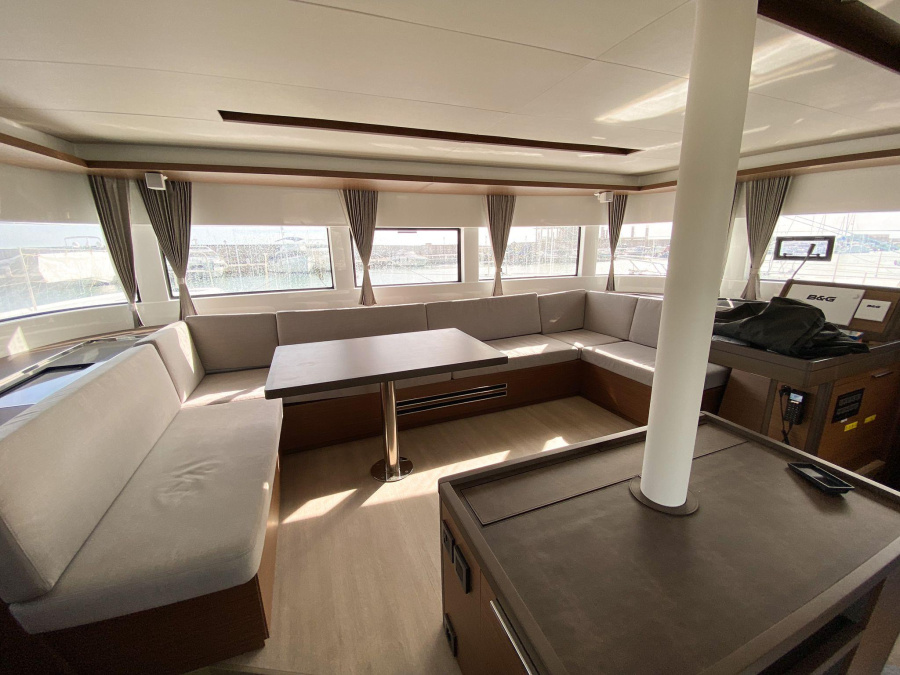 Interior image - 2