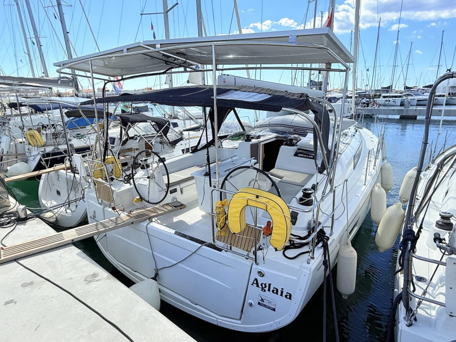 Photo #1 - Oceanis 40.1 (Aglaia) en D-Marin Dalmacija Marina - 16514