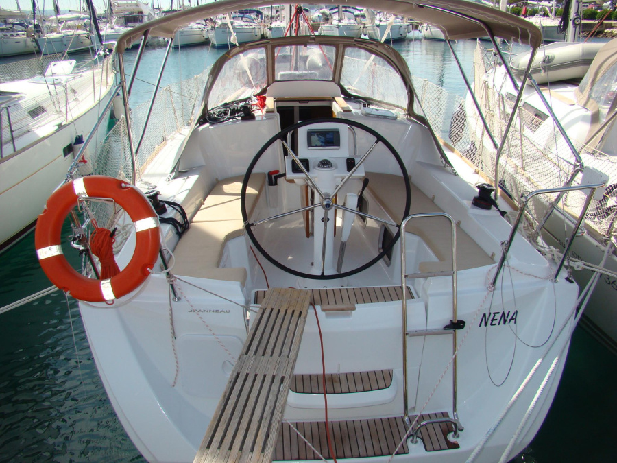 Photo #1 - Sun Odyssey 33i (NENA) in D-Marin Dalmacija Marina - 20995
