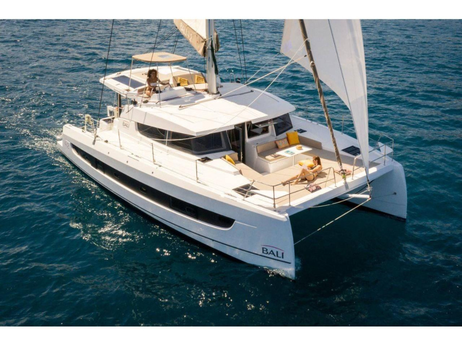 Photo #1 - Bali 4.2 (Diotima) in Alimos Marina - 24718