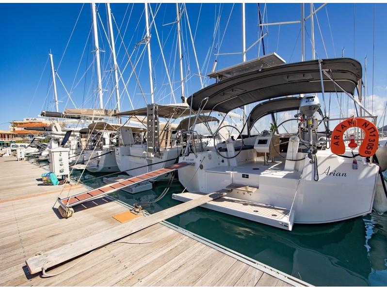 Photo #1 - Bavaria C42 (Arian) en Port of Lefkas - 21357